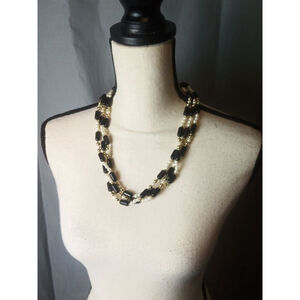 Necklace Black White Beaded